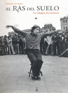 A RAS DEL SUELO