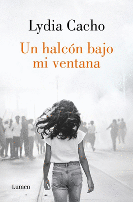 UN HÁLCON BAJO MI VENTANA